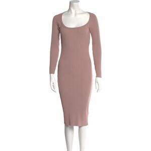 ASTR scoop neck midi mauve dress size M